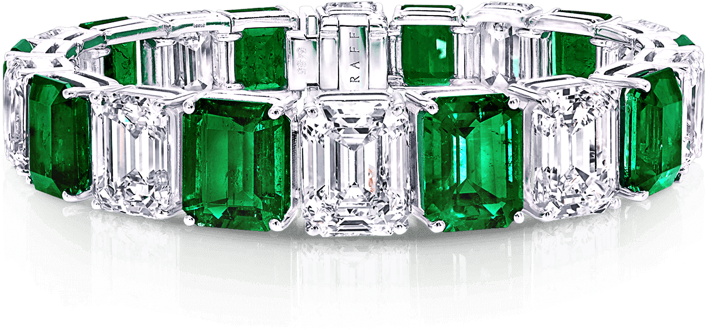 Emeraldand Diamond Bracelet Reflection