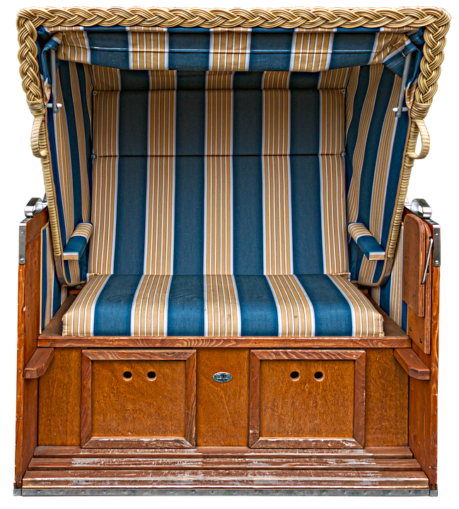 Traditional Beach Chair Design