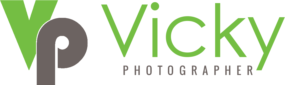 Vicky Photographer Logo