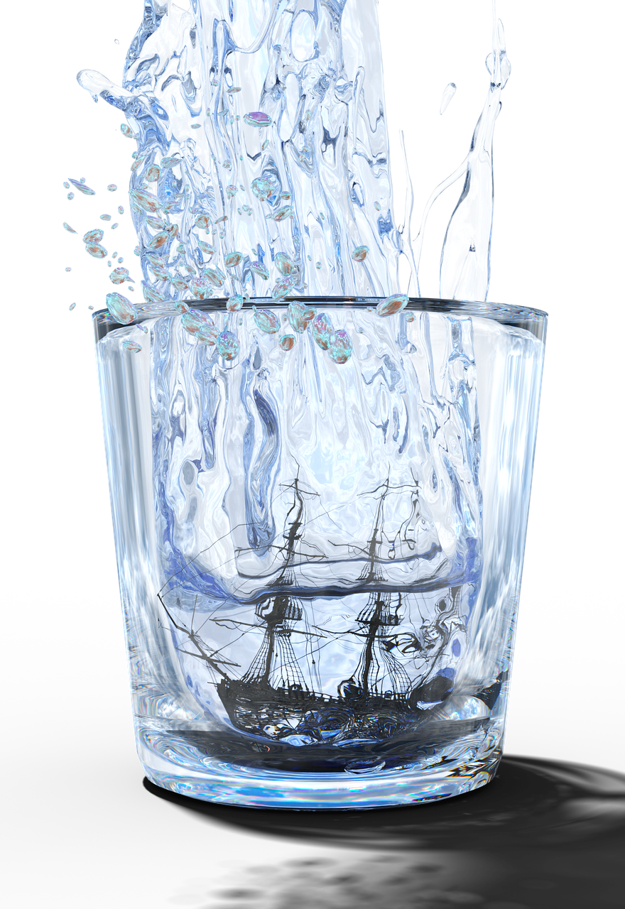 Water Splashin Glass Cup