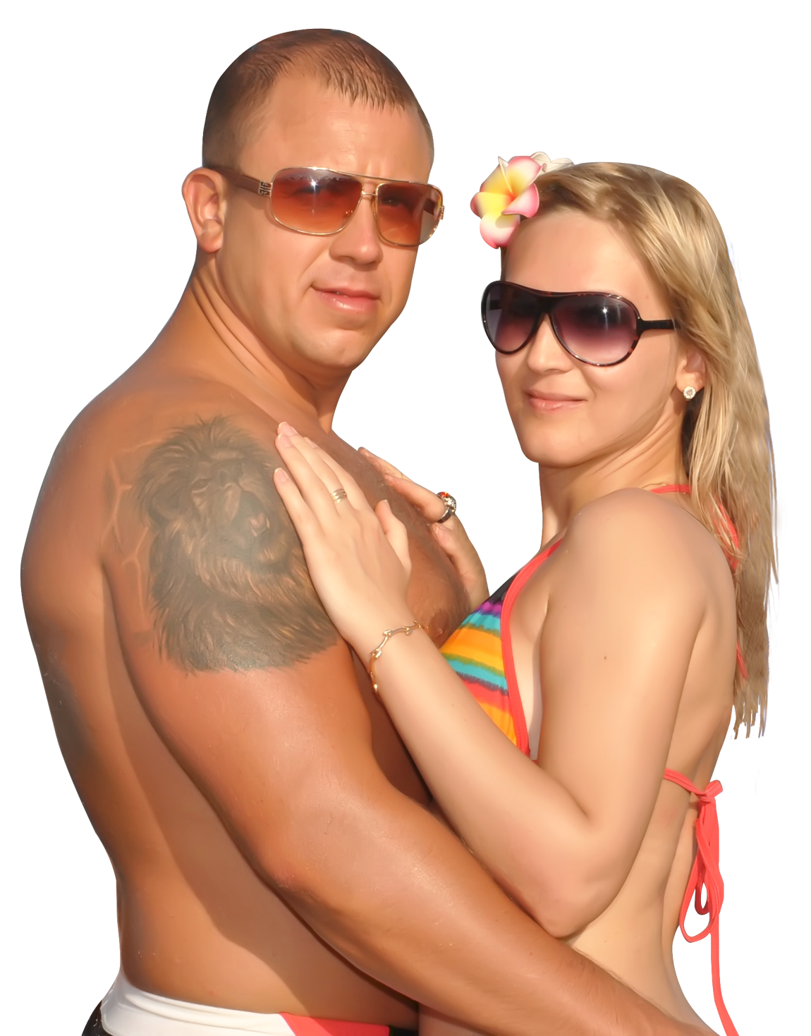 Beachside Couple Embrace PNG image