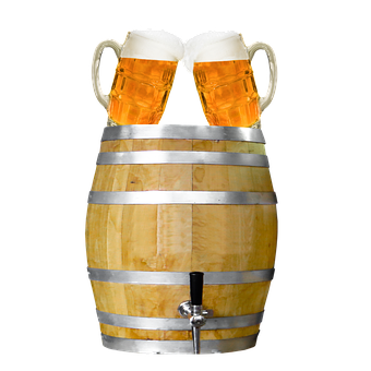 Beer Mugson Barrel PNG image