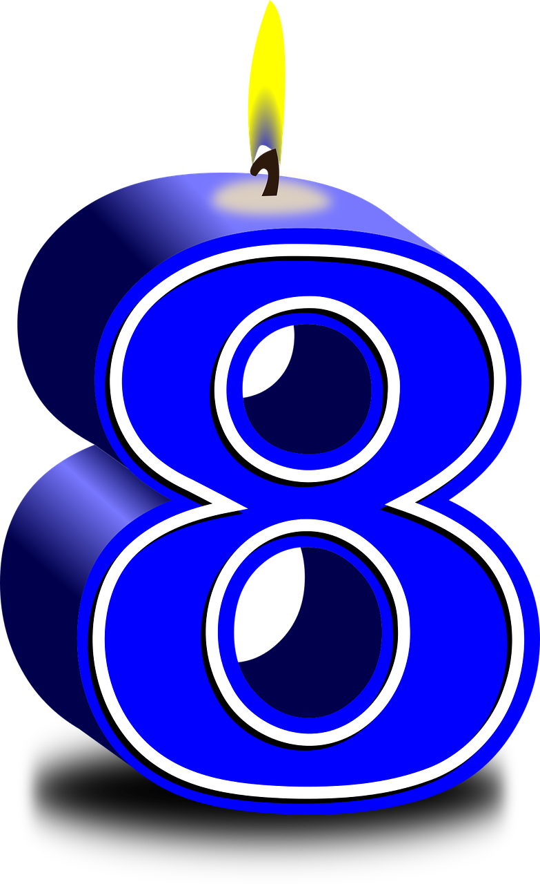 Blue Birthday Candle Number8 PNG image