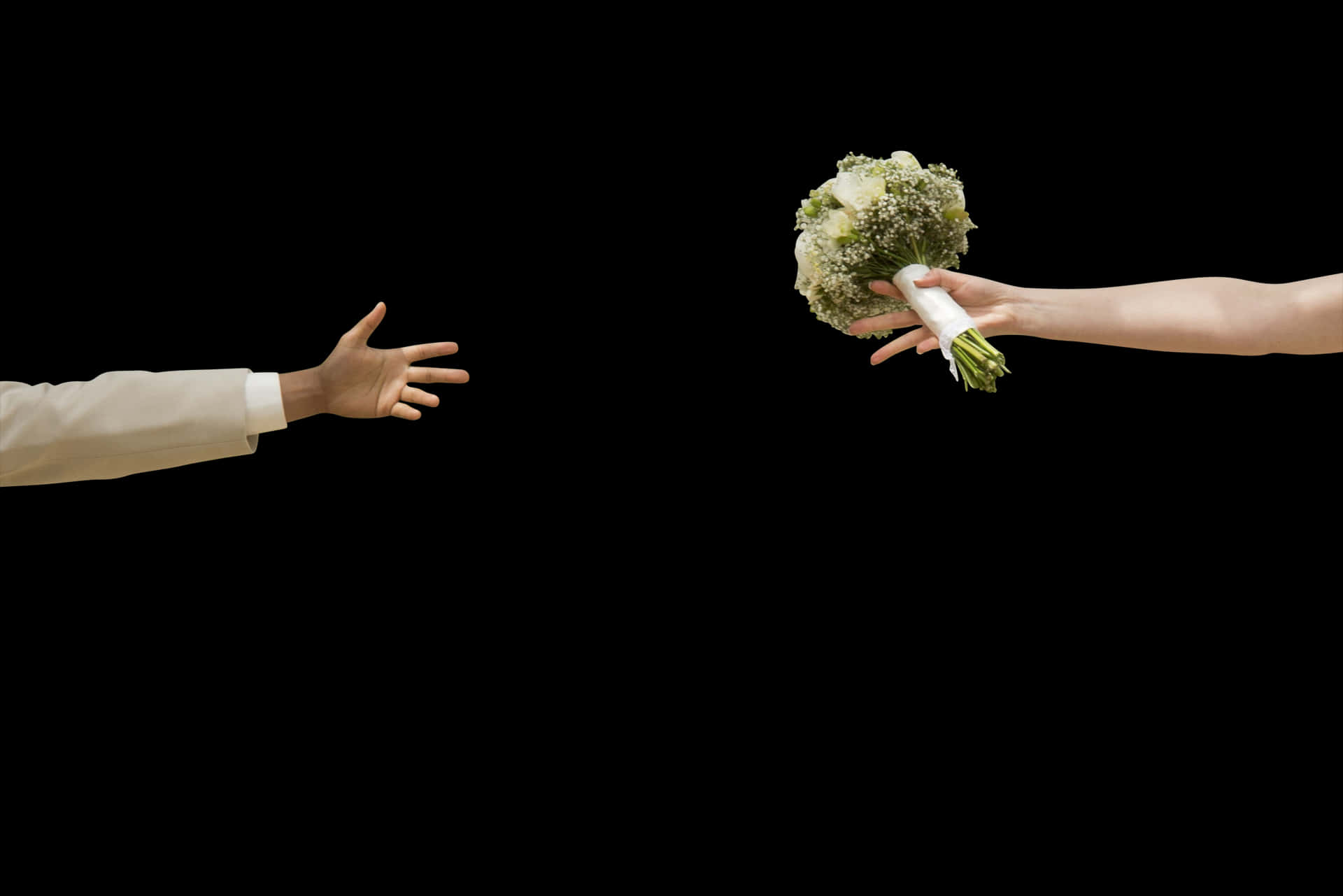 Bouquet Toss Traditionat Wedding PNG image