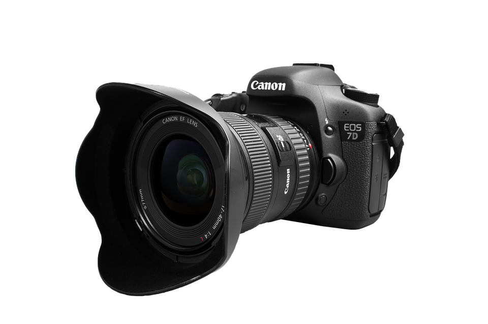 Canon E O S7 D D S L R Camera PNG image