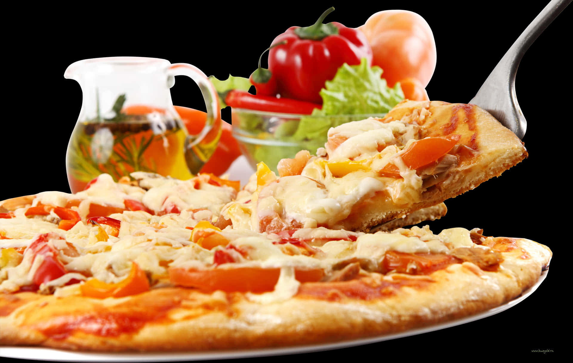 Delicious Cheese Pizzawith Toppings PNG image