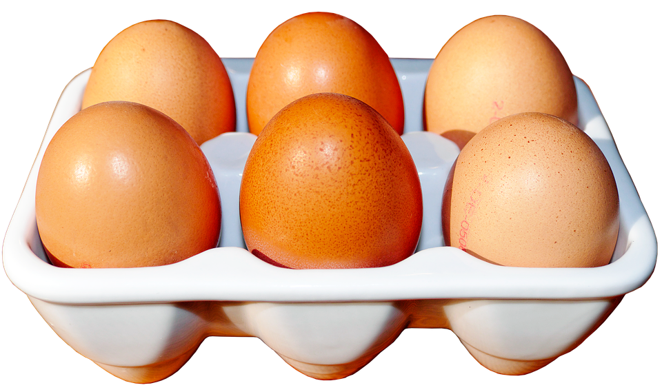 Fresh Brown Eggsin Tray PNG image