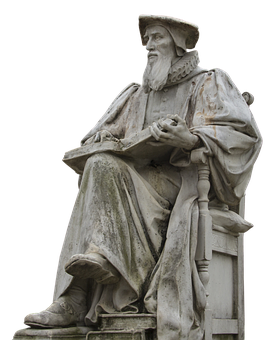 Historical Figure Statue PNG image