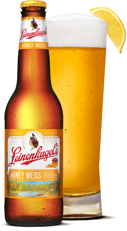 Honey Weiss Beerwith Lemon Slice PNG image