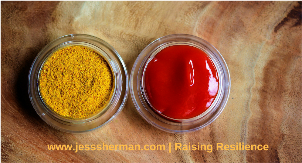 Ketchupand Curry Powder Condiments PNG image