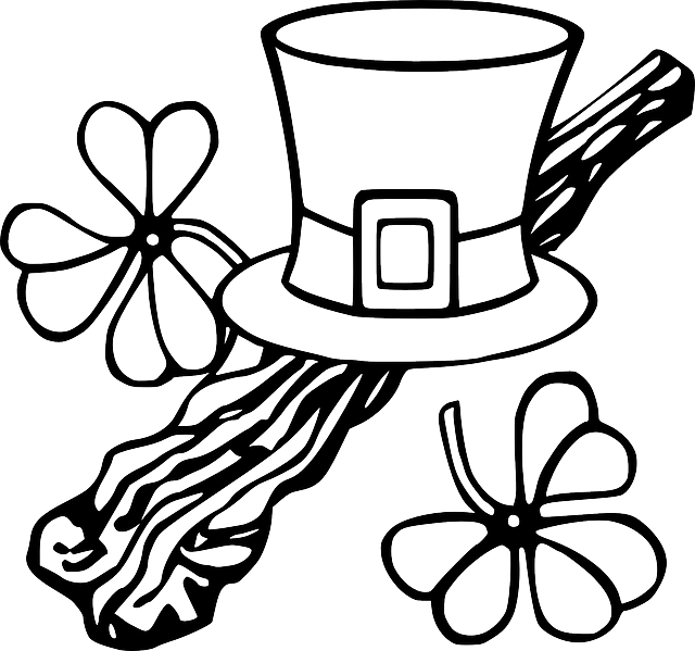 Saint Patricks Day Hatand Shamrocks PNG image