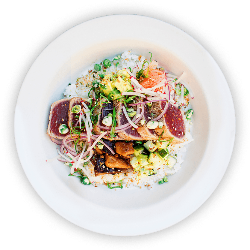 Seared Tuna Salad Plate PNG image