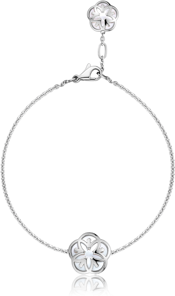 Silver Floral Bracelet Design PNG image
