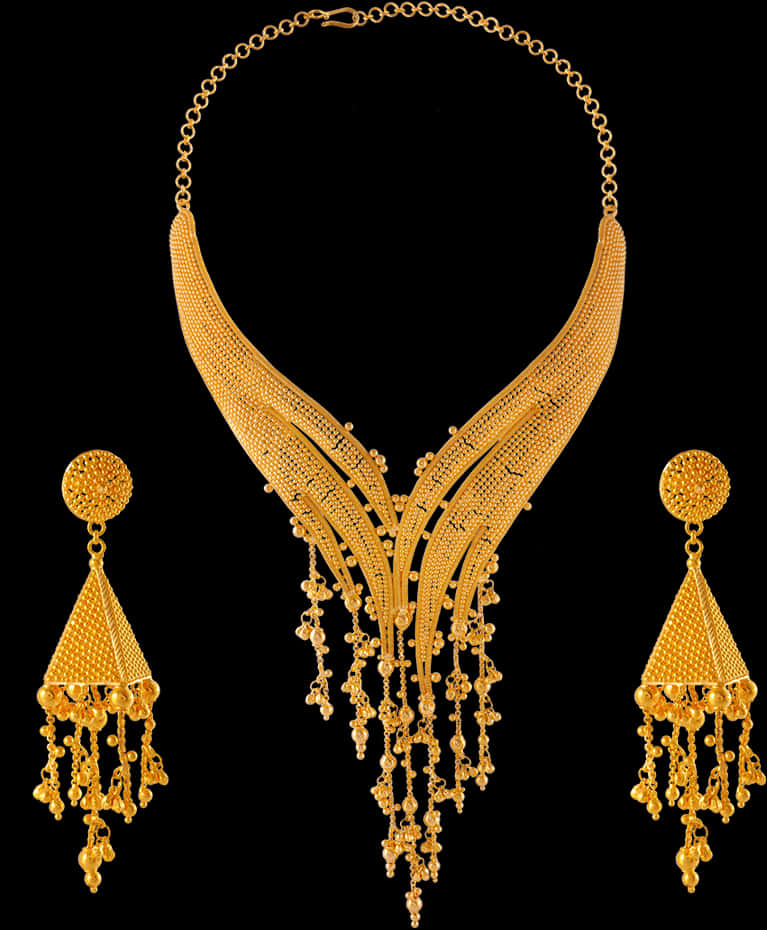 Traditional Indian Gold Necklaceand Earrings Set PNG image