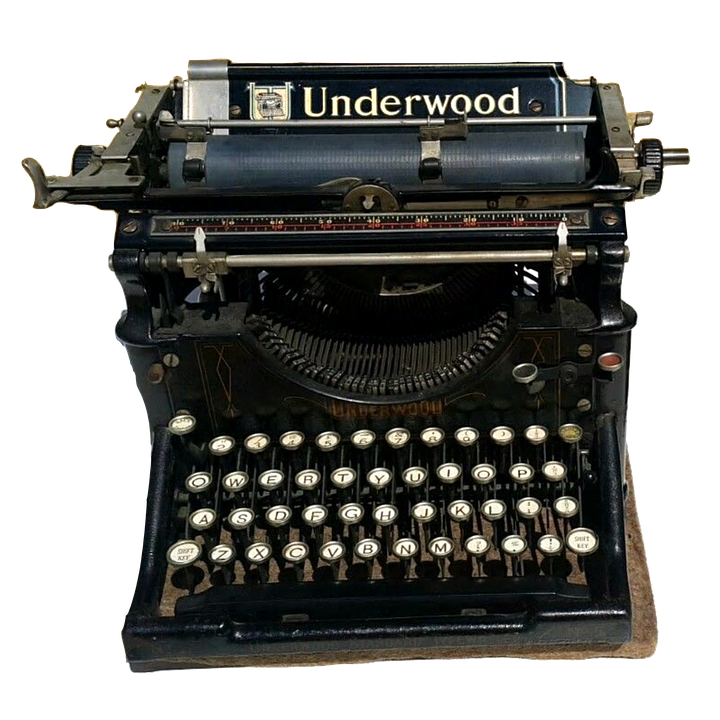 Vintage Underwood Typewriter PNG image