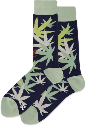 Cannabis Leaf Pattern Socks PNG image