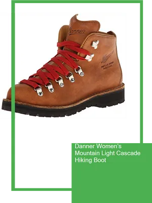 Danner Mountain Light Cascade Womens Hiking Boot PNG image