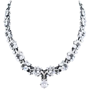 Delicate Silver Necklace PNG Dph