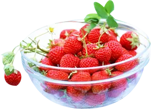 Fresh Strawberriesin Glass Bowl