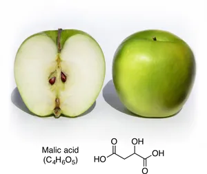 Green Appleand Malic Acid PNG