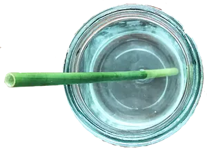 Green Strawin Glass PNG image