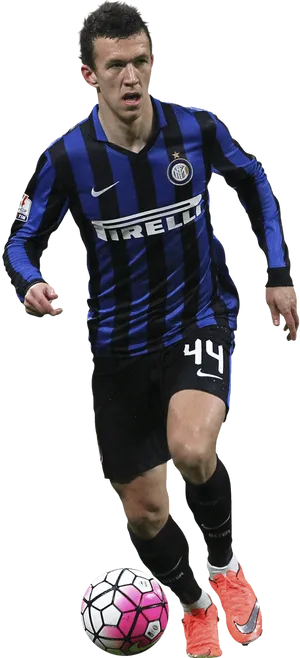 Inter Milan Soccer Playerin Action PNG image