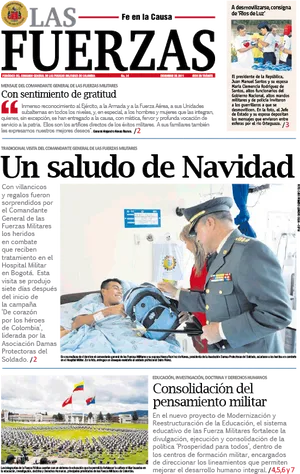 Military Officer Visits Hospitalized Soldier PNG image