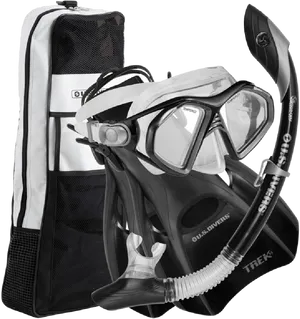 Snorkeling Gear Setwith Carry Bag PNG