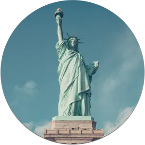 Statueof Liberty Clear Sky PNG image