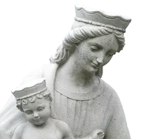 Statueof Motherand Child