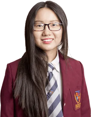 Studentin Uniform Portrait